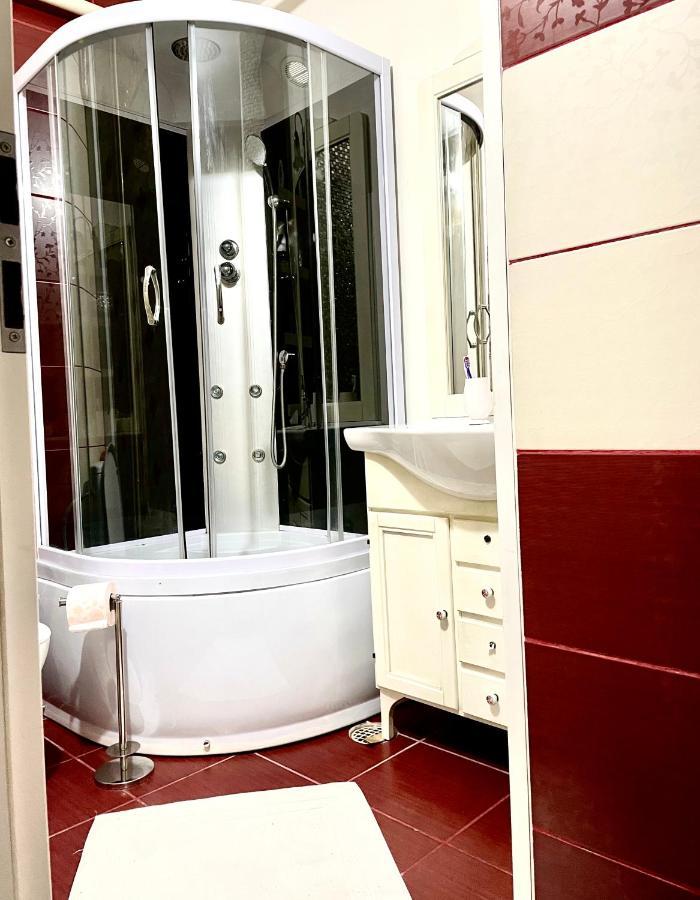 شقة غالات  في Apartament Cu 3 Dormitoare Jolie.M المظهر الخارجي الصورة