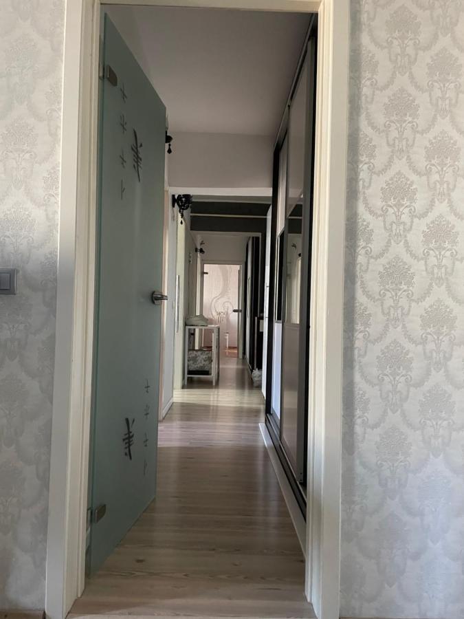 شقة غالات  في Apartament Cu 3 Dormitoare Jolie.M المظهر الخارجي الصورة